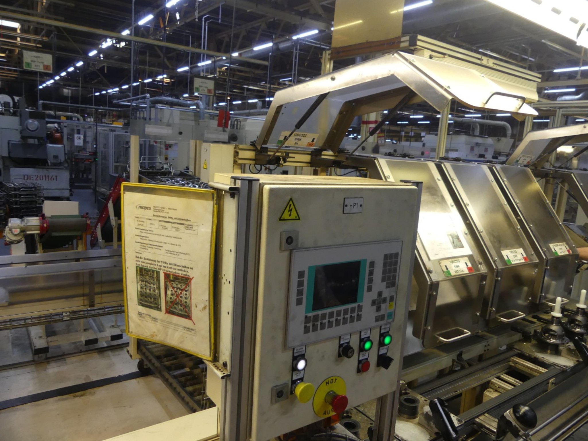 Centres d'usinage, machines d'usinage des métaux et lignes de production de l'industrie automobile-7