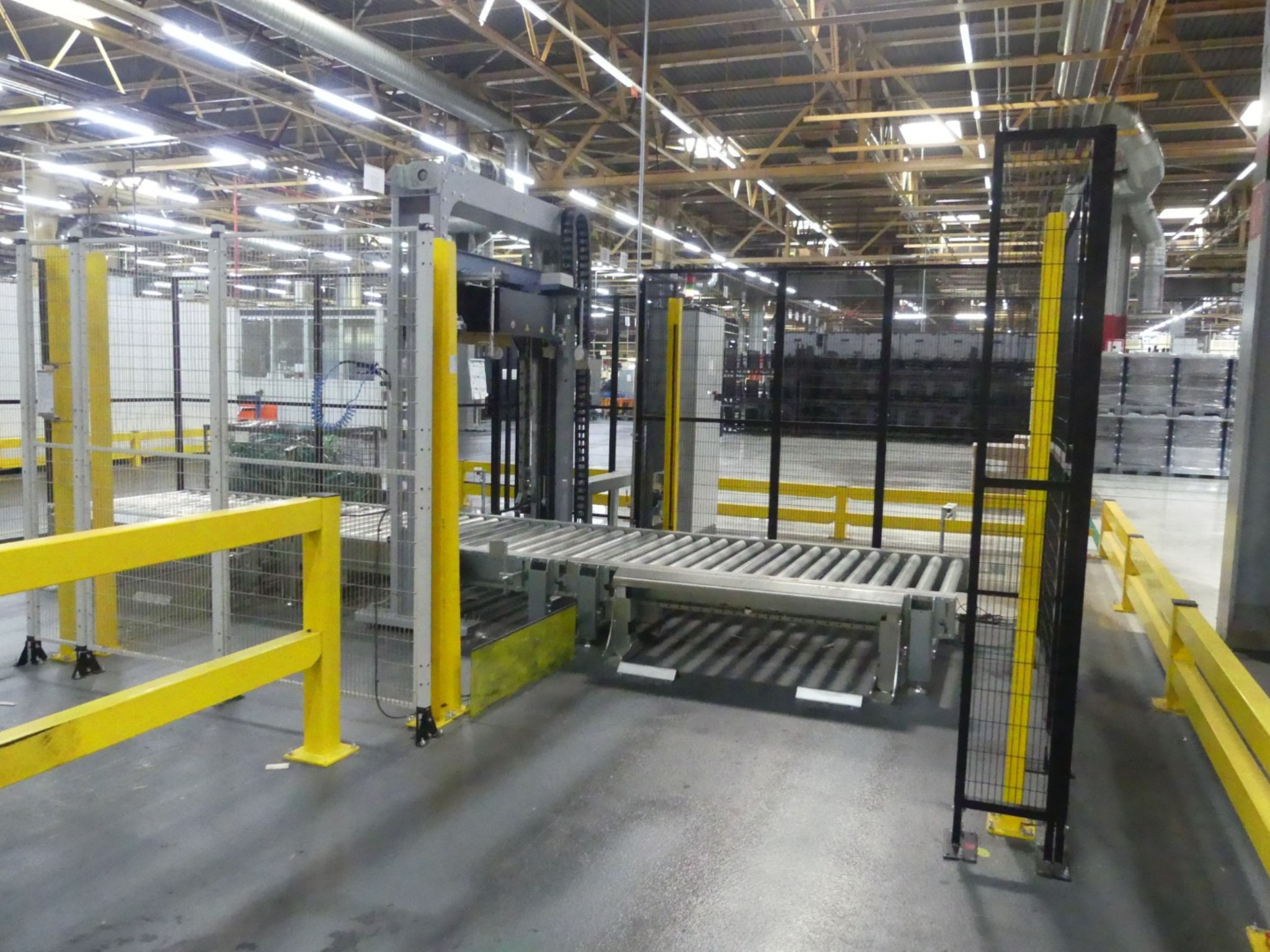 Centres d'usinage, machines d'usinage des métaux et lignes de production de l'industrie automobile-4