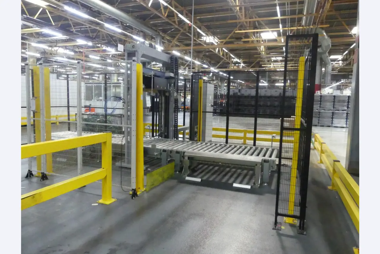 Centres d'usinage, machines d'usinage des métaux et lignes de production de l'industrie automobile-4