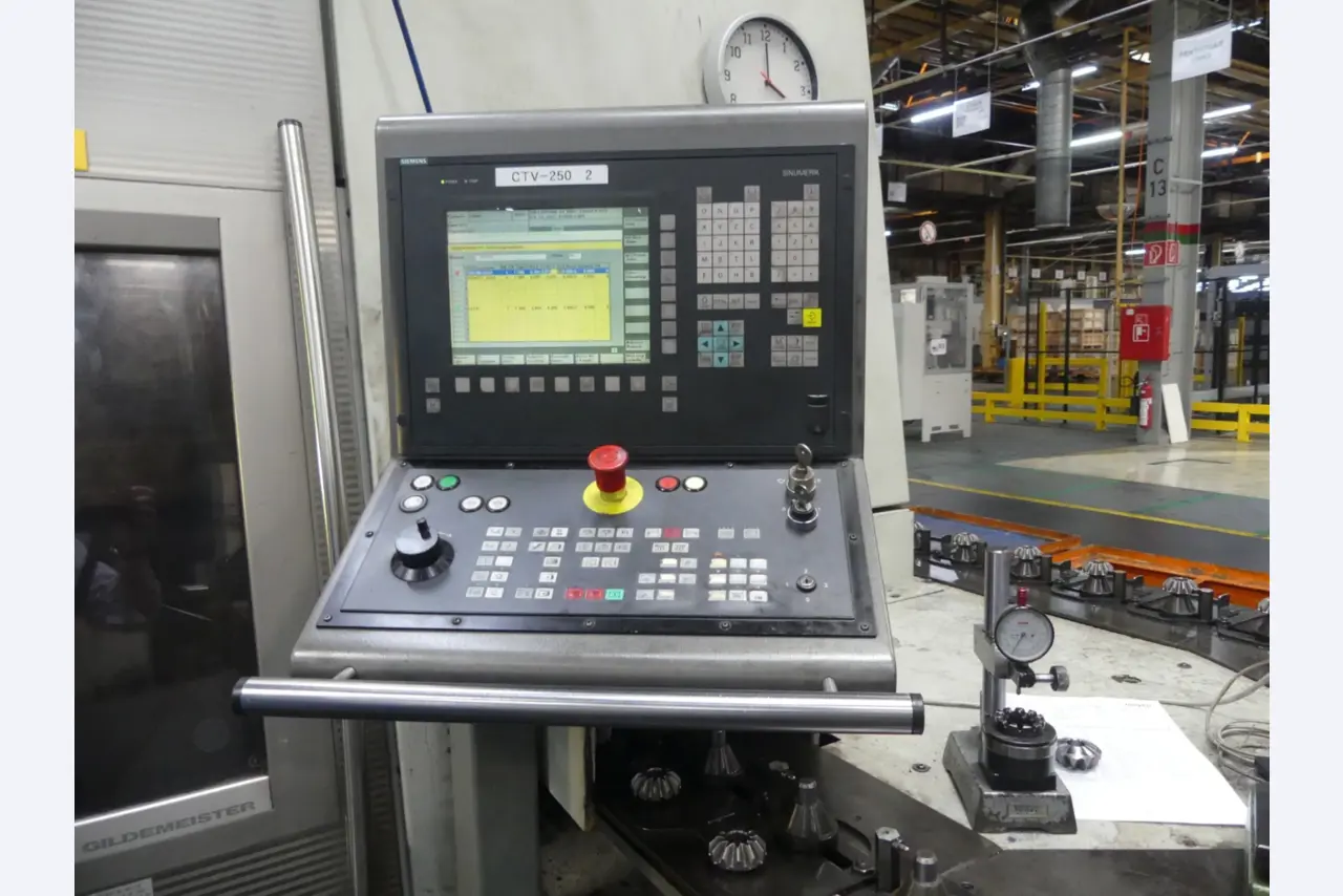 Centres d'usinage, machines d'usinage des métaux et lignes de production de l'industrie automobile-2
