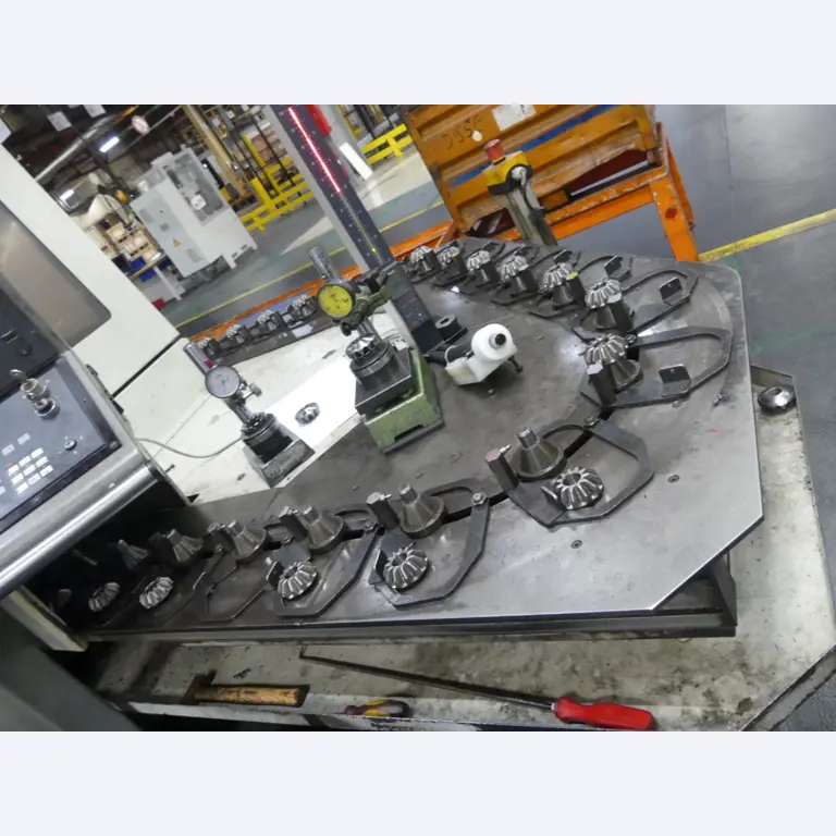 Centres d'usinage, machines d'usinage des métaux et lignes de production de l'industrie automobile-3
