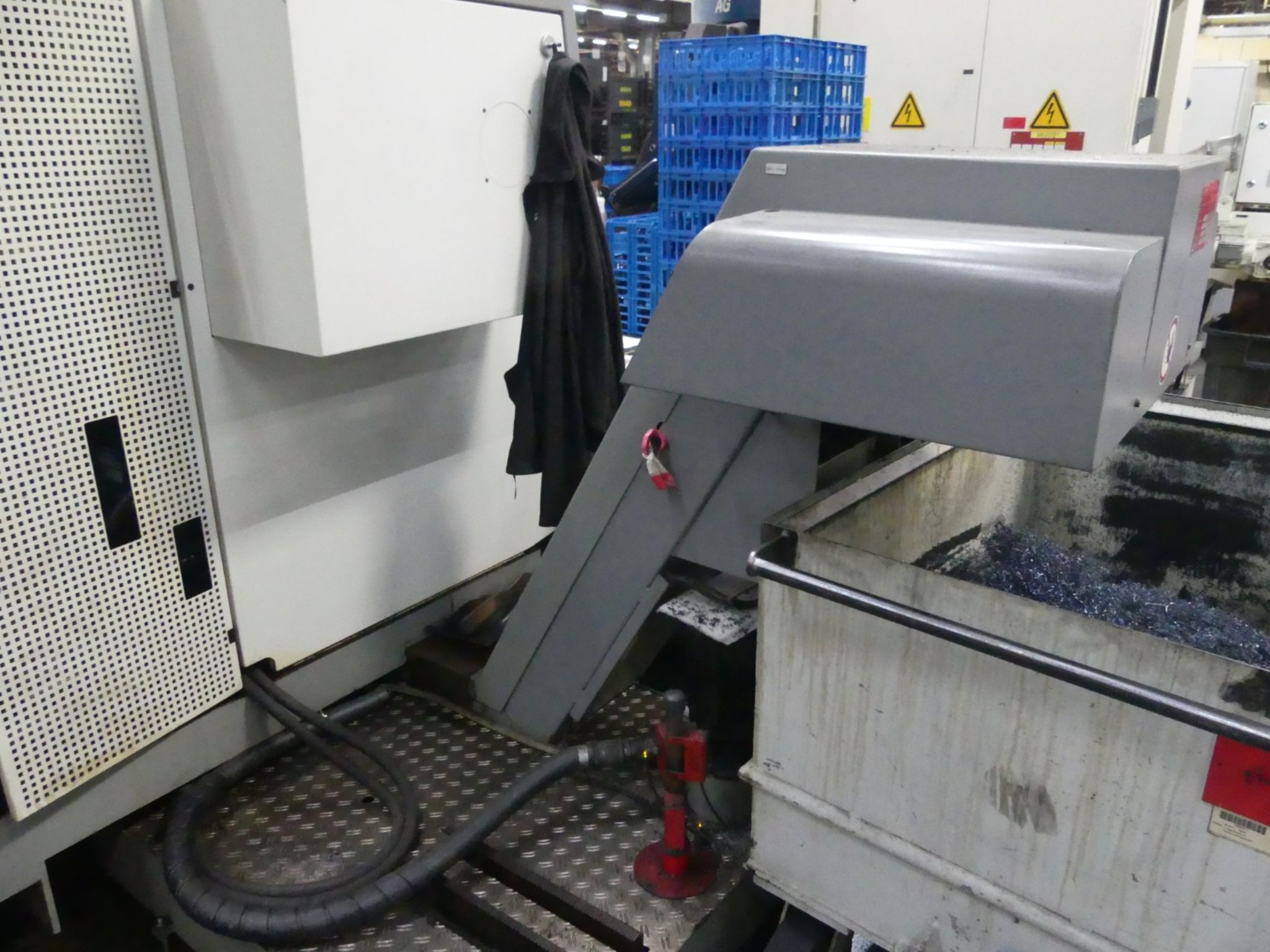 Centres d'usinage, machines d'usinage des métaux et lignes de production de l'industrie automobile-6