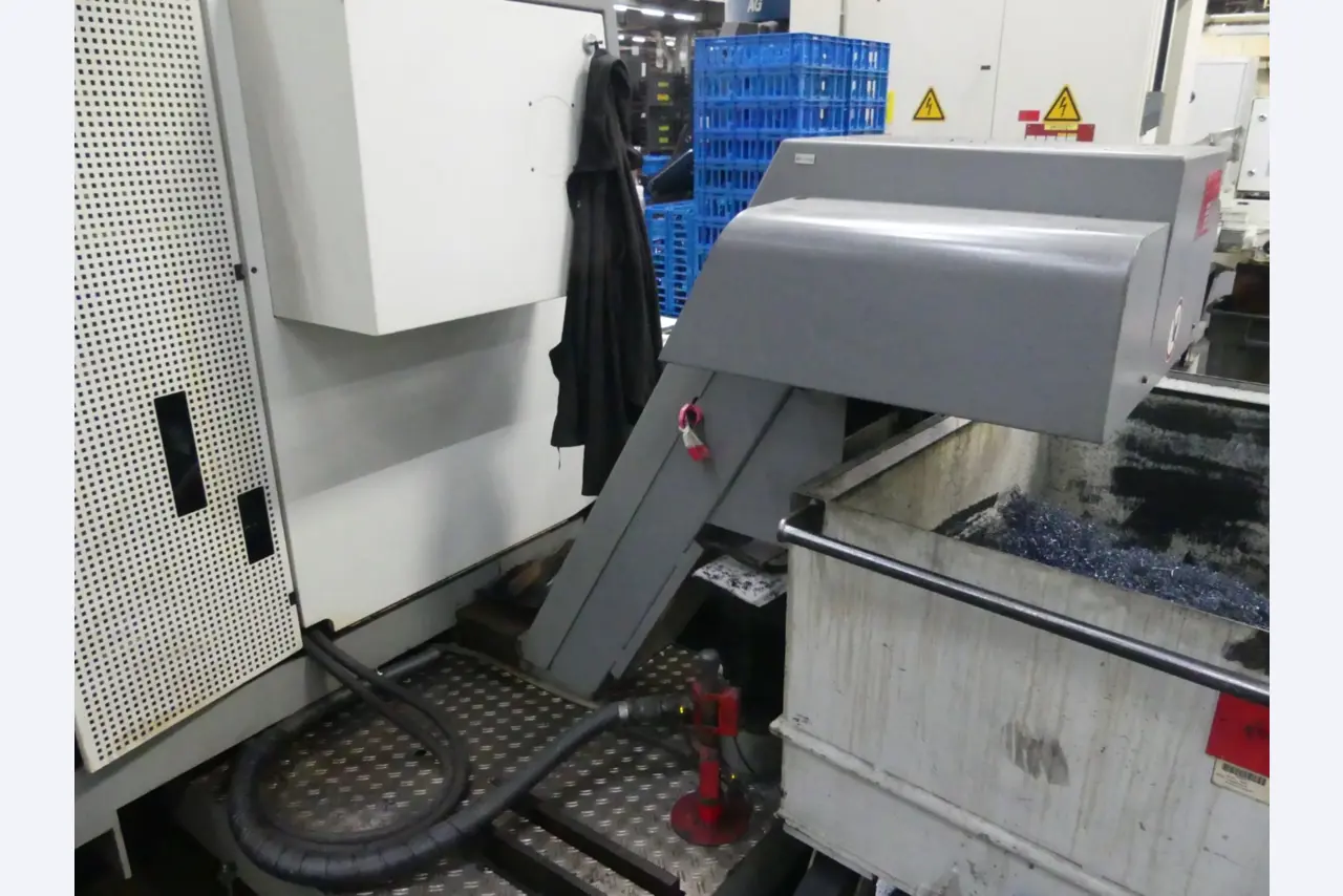 Centres d'usinage, machines d'usinage des métaux et lignes de production de l'industrie automobile-6