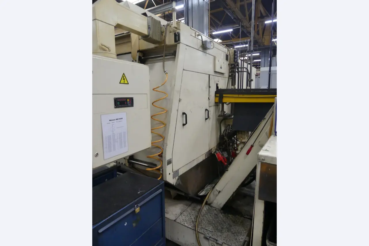 Centres d'usinage, machines d'usinage des métaux et lignes de production de l'industrie automobile-5