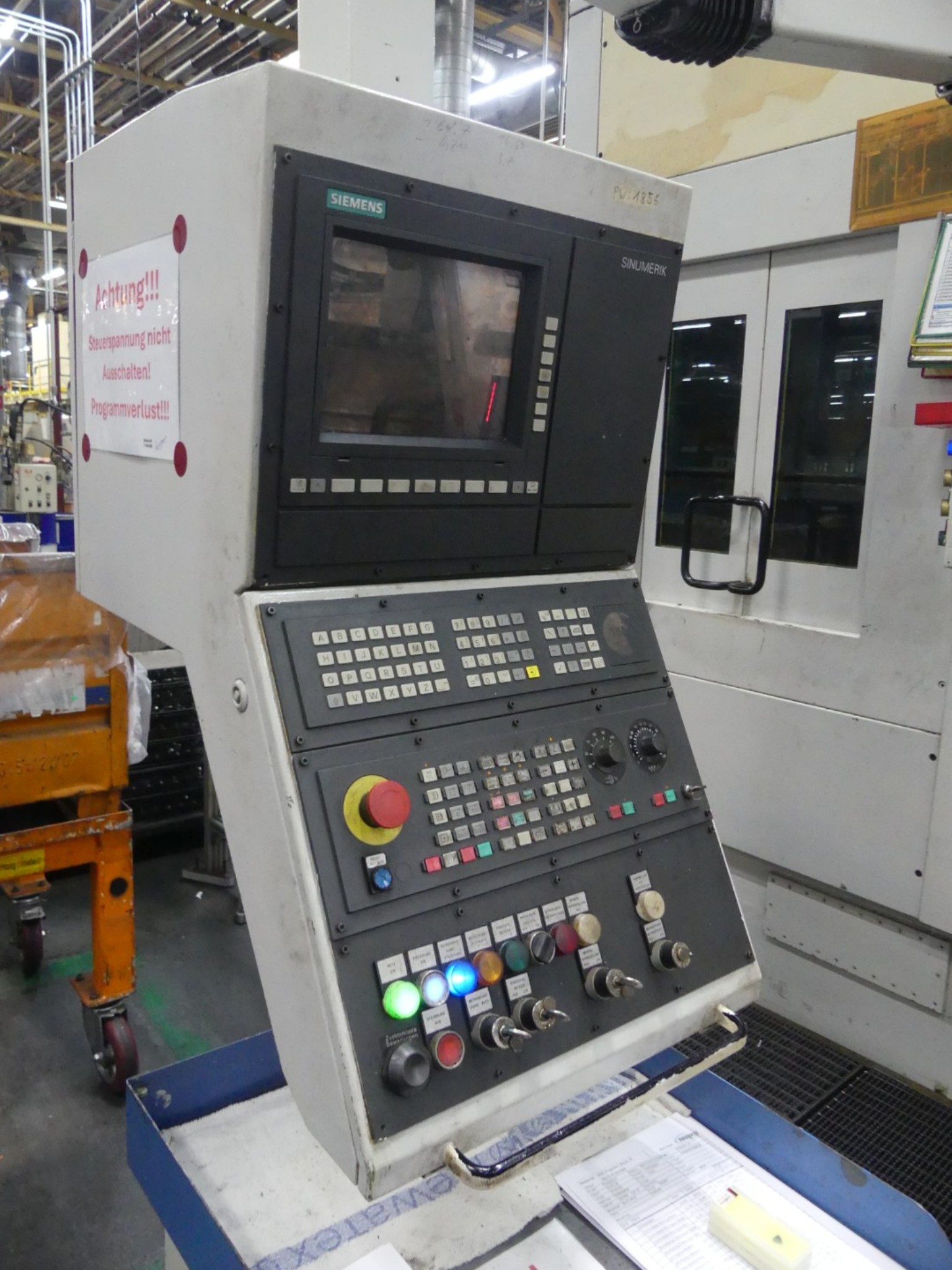Centres d'usinage, machines d'usinage des métaux et lignes de production de l'industrie automobile-2