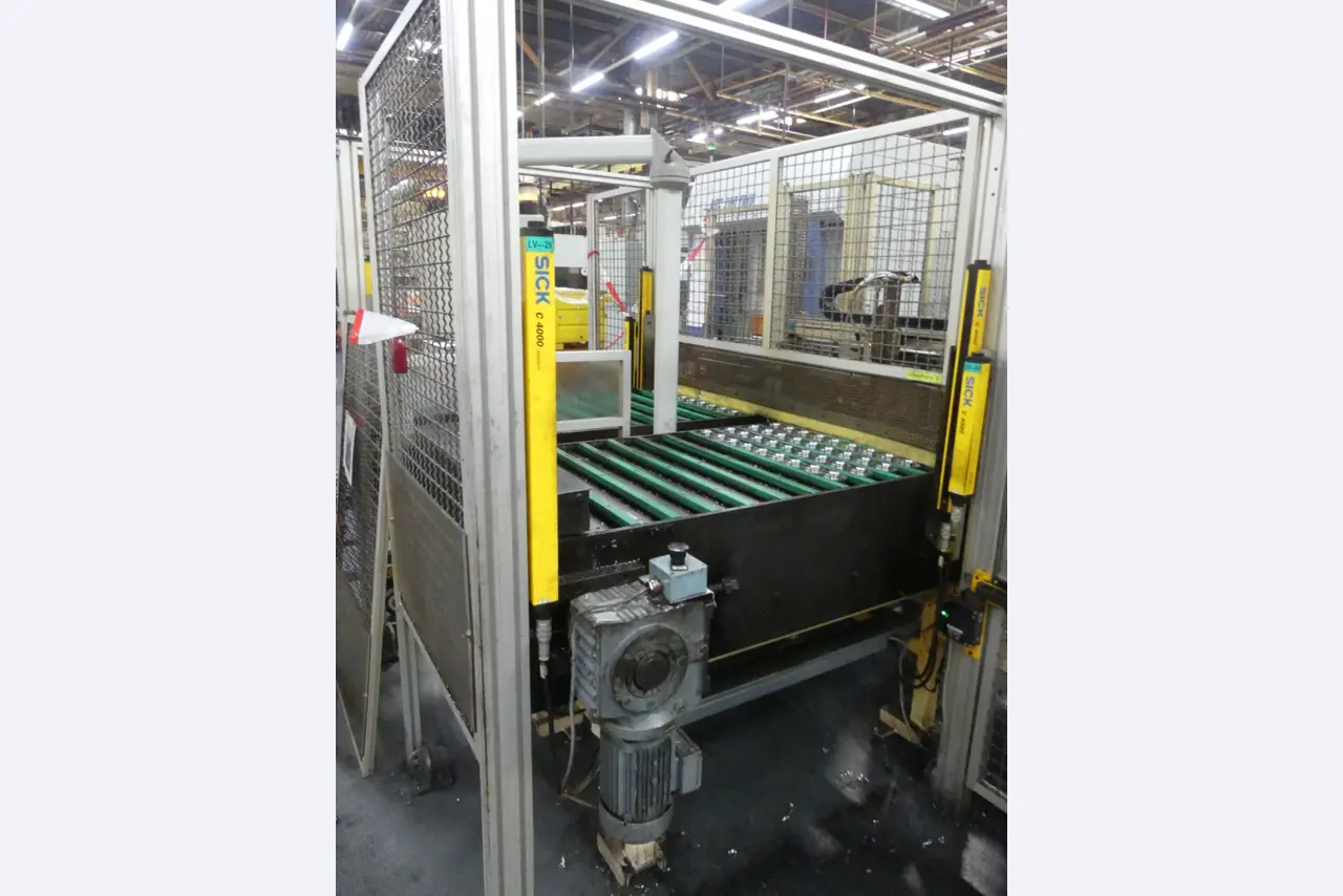 Centres d'usinage, machines d'usinage des métaux et lignes de production de l'industrie automobile-8