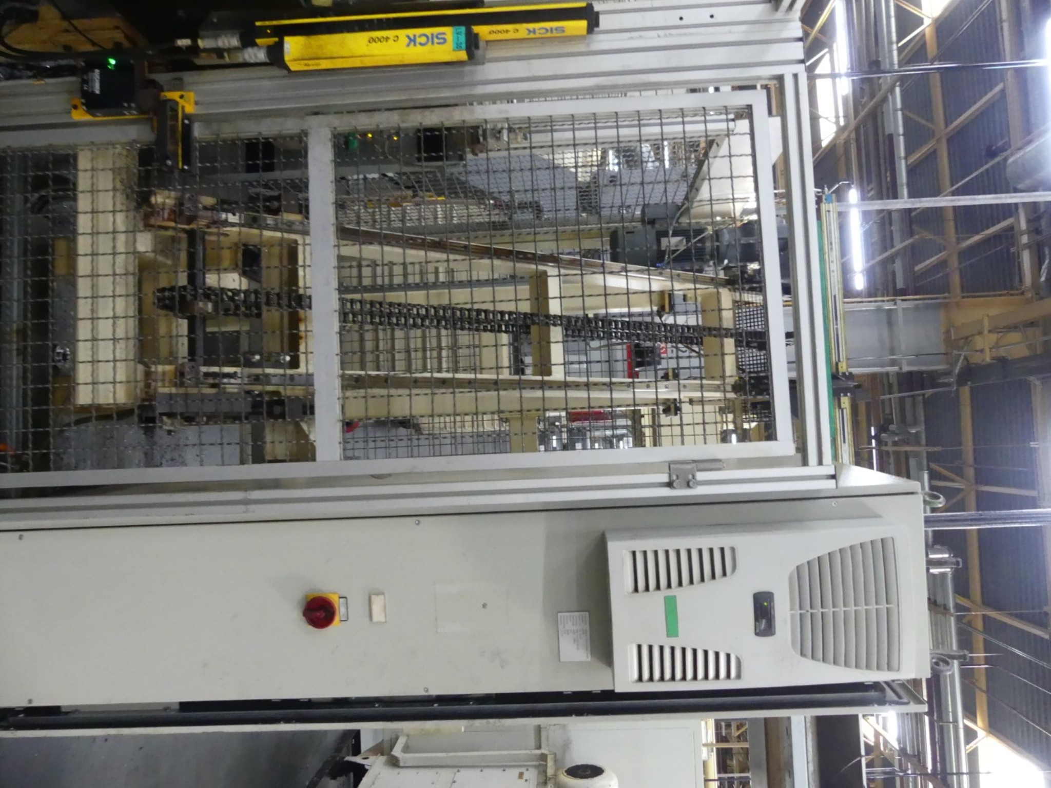 Centres d'usinage, machines d'usinage des métaux et lignes de production de l'industrie automobile-3