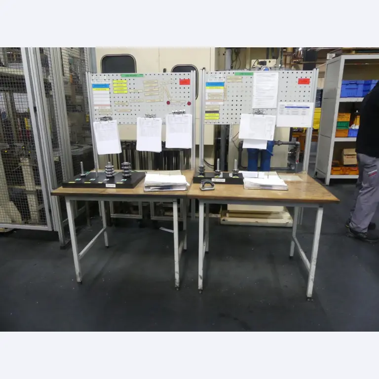 Centres d'usinage, machines d'usinage des métaux et lignes de production de l'industrie automobile-1