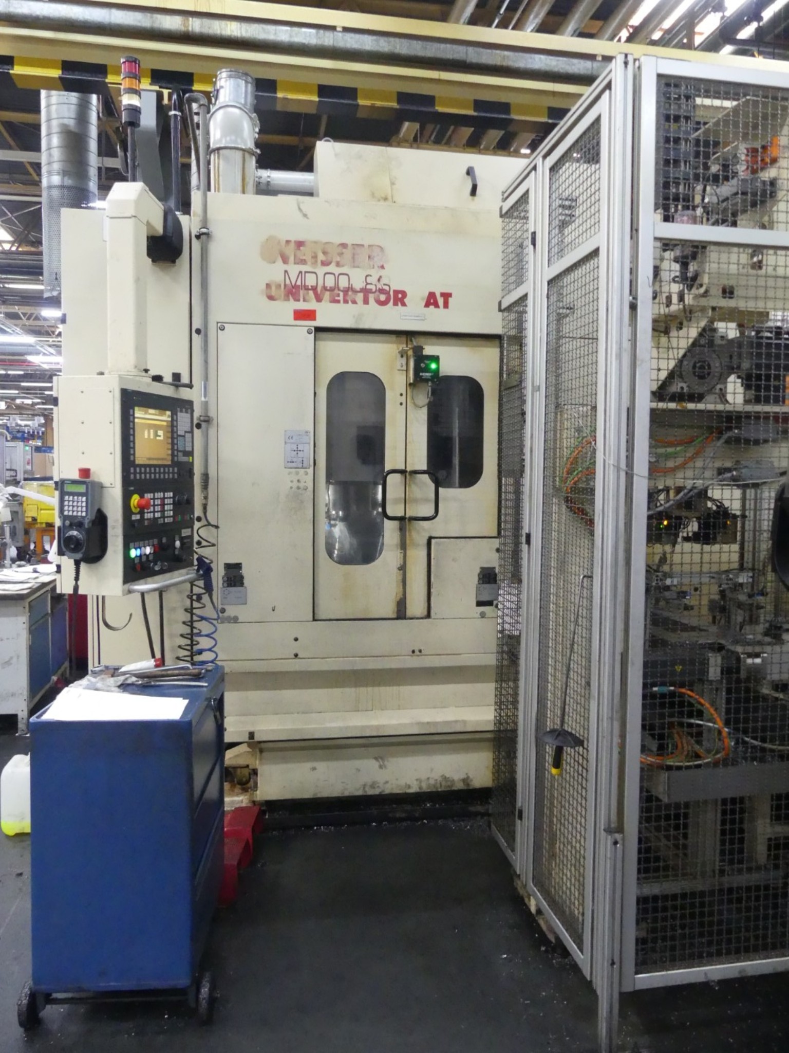 Centres d'usinage, machines d'usinage des métaux et lignes de production de l'industrie automobile-1
