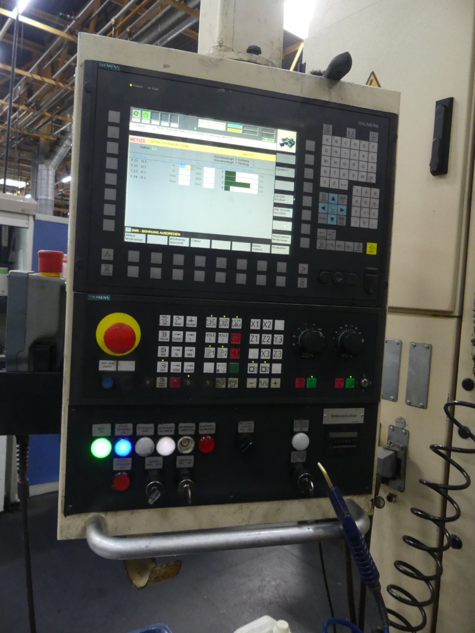 Centres d'usinage, machines d'usinage des métaux et lignes de production de l'industrie automobile-5