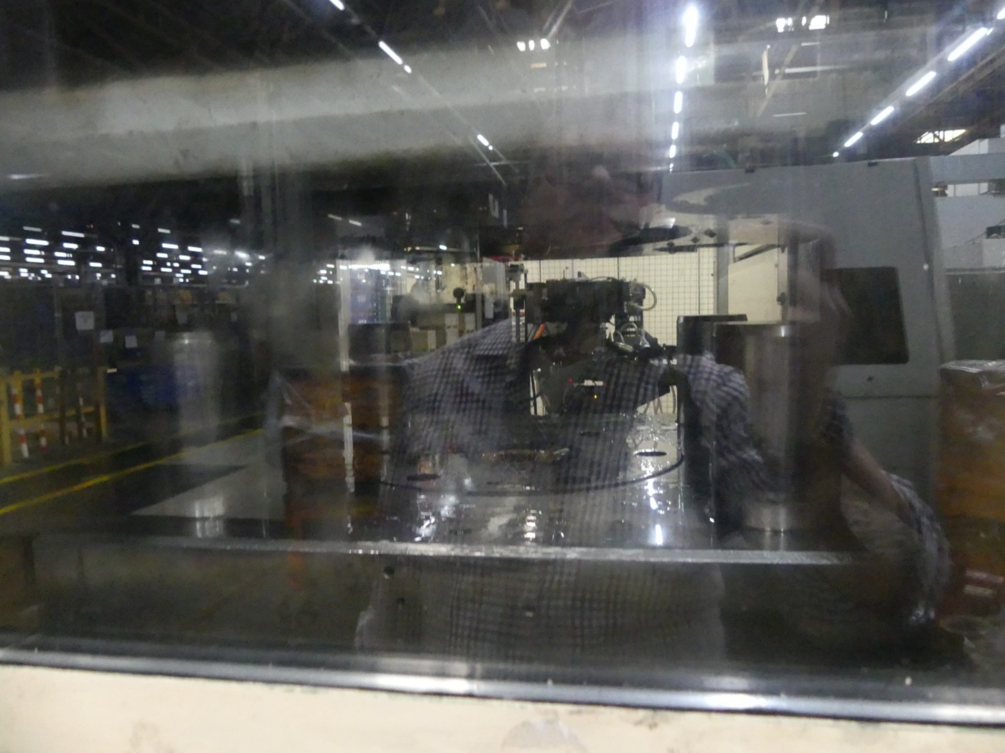 Centres d'usinage, machines d'usinage des métaux et lignes de production de l'industrie automobile-7