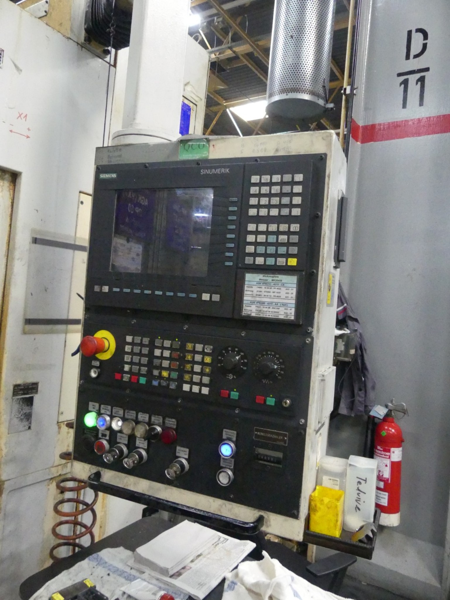 Centres d'usinage, machines d'usinage des métaux et lignes de production de l'industrie automobile-9