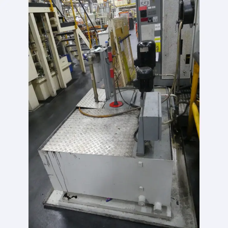 Centres d'usinage, machines d'usinage des métaux et lignes de production de l'industrie automobile-4