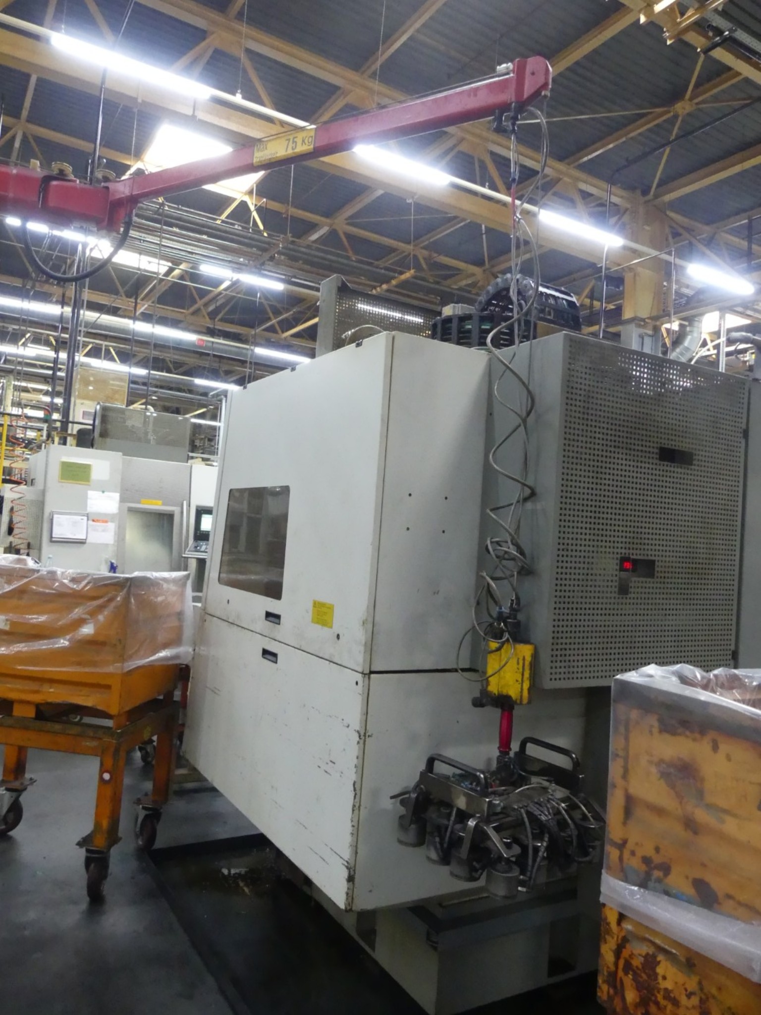 Machining centers, metalworking machines and production lines from the automotive industry-6