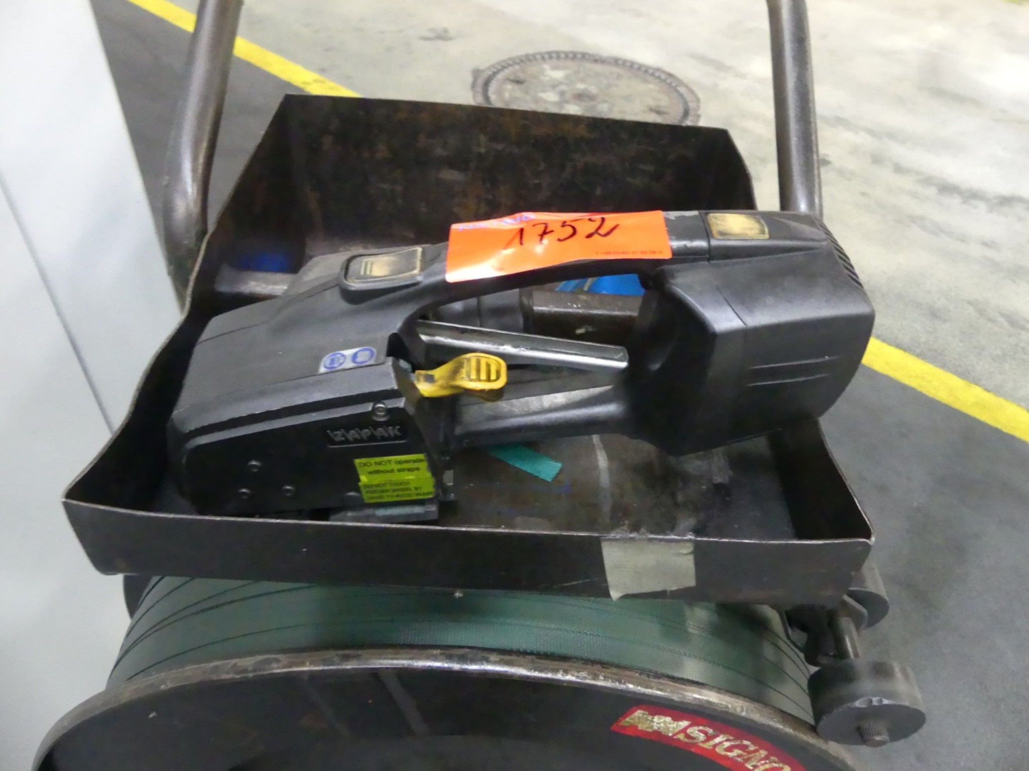 Centra obróbcze, maszyny do obróbki metalu i linie produkcyjne z branży motoryzacyjnej-1