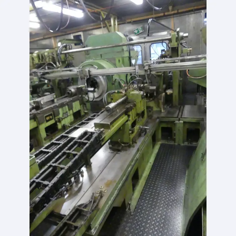 Centros de mecanizado, máquinas para trabajar el metal y líneas de producción de la industria del automóvil-6