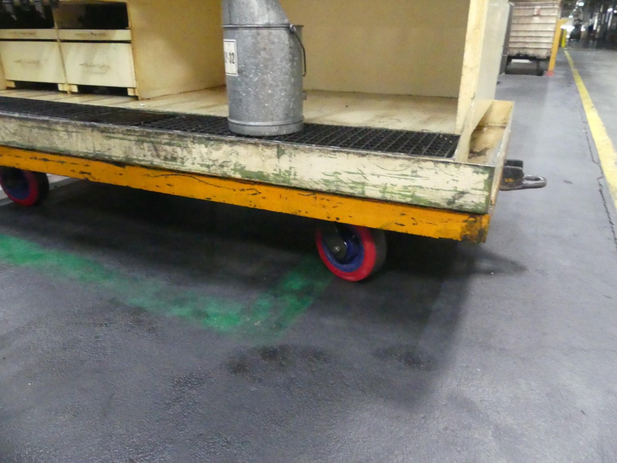 Centra obróbcze, maszyny do obróbki metalu i linie produkcyjne z branży motoryzacyjnej-3