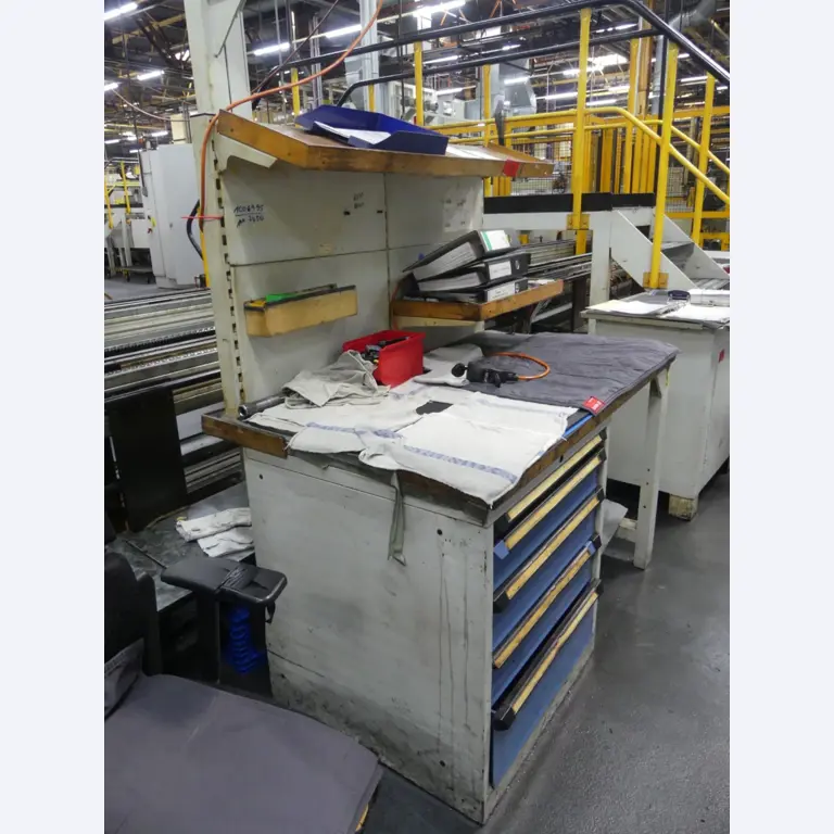 Centra obróbcze, maszyny do obróbki metalu i linie produkcyjne z branży motoryzacyjnej-3