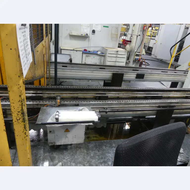 Centra obróbcze, maszyny do obróbki metalu i linie produkcyjne z branży motoryzacyjnej-4
