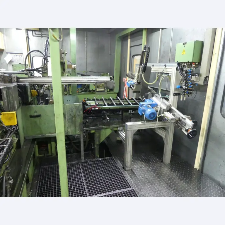 Centros de mecanizado, máquinas para trabajar el metal y líneas de producción de la industria del automóvil-18