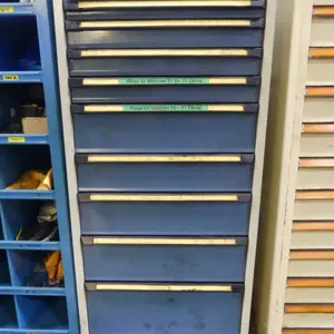 Armoire à tiroirs pour outils Kind