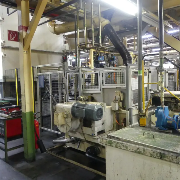 Installation de trempe par induction avec HWG