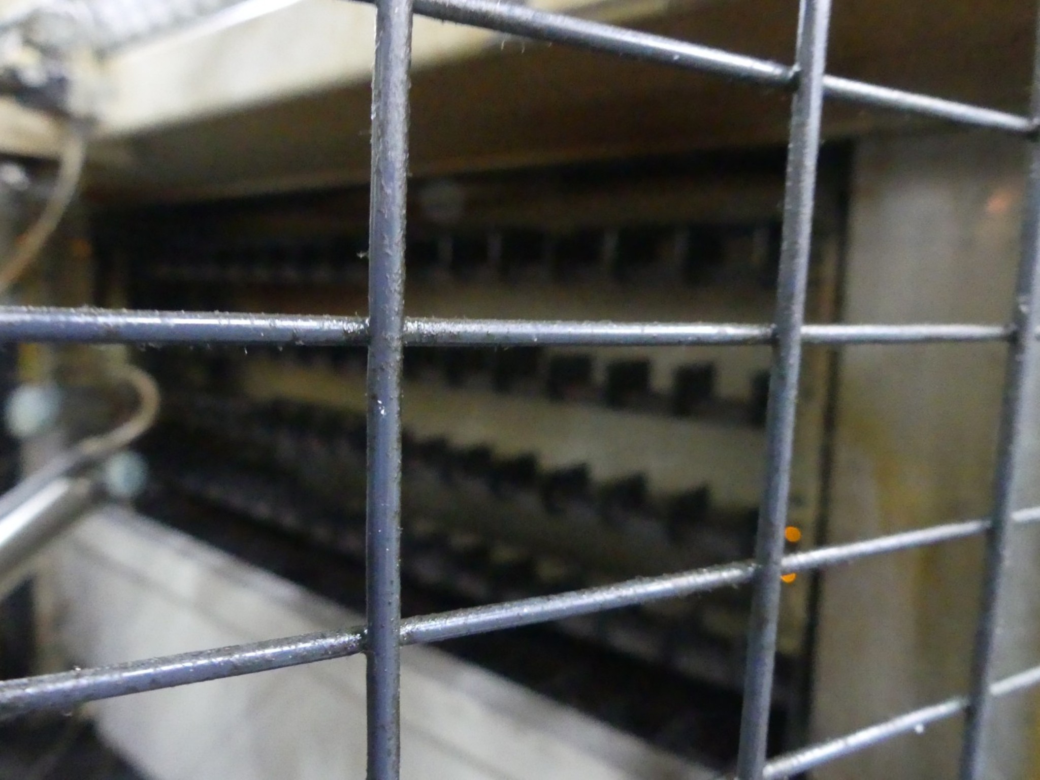 Bearbeitungszentren, metallbearbeitende Maschinen und Produktionslinen aus der Automobilindustrie-2