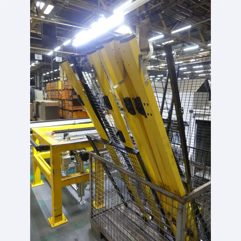 Centra obróbcze, maszyny do obróbki metalu i linie produkcyjne z branży motoryzacyjnej-4