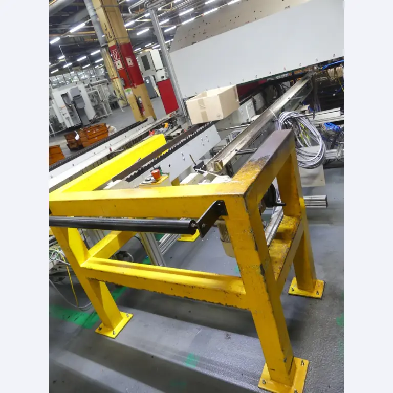 Centra obróbcze, maszyny do obróbki metalu i linie produkcyjne z branży motoryzacyjnej-5
