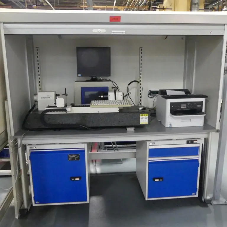 Appareil de test Frenco URM HM 63641
