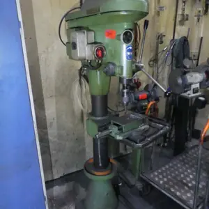 Stroj za vrtanje stebrov Flott 23MM