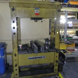 Workshop press Enerpac