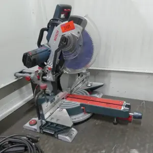 Chop saw Bosch GCM 12 SDE
