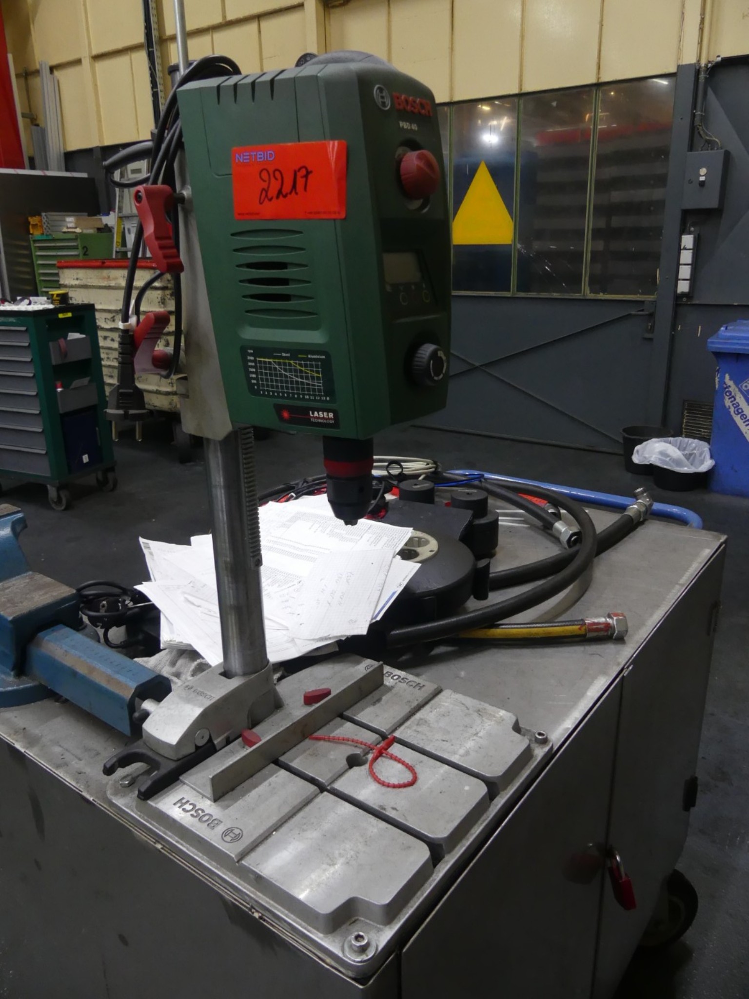 Centros de mecanizado, máquinas para trabajar el metal y líneas de producción de la industria del automóvil-1