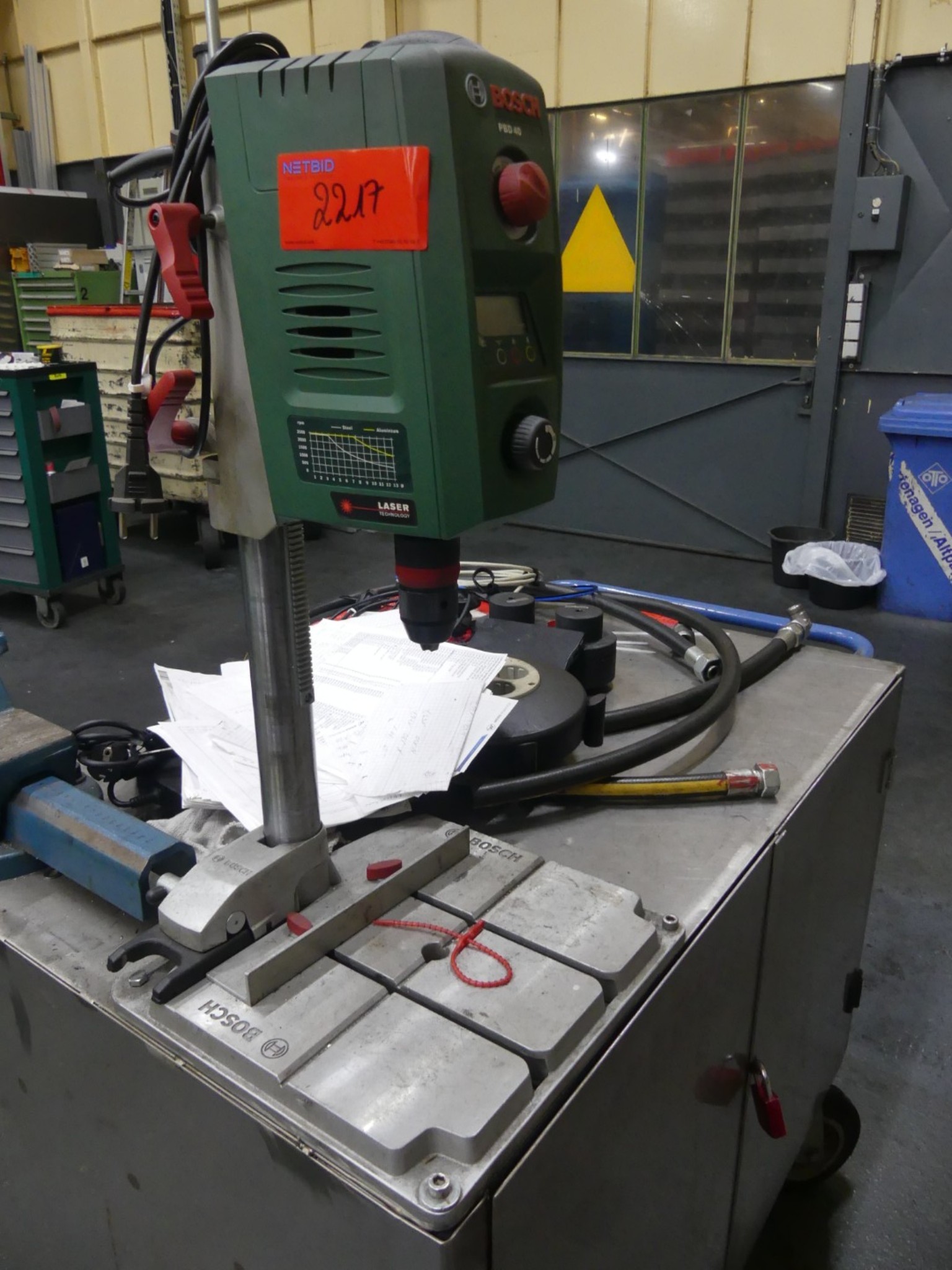 Centros de mecanizado, máquinas para trabajar el metal y líneas de producción de la industria del automóvil-2