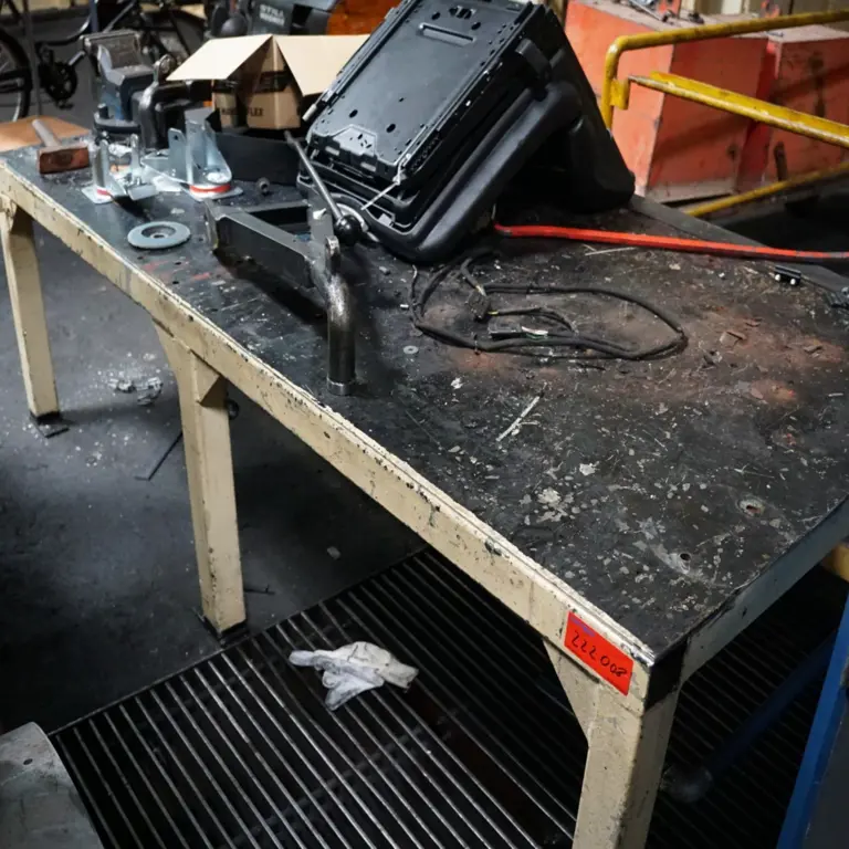Metal table