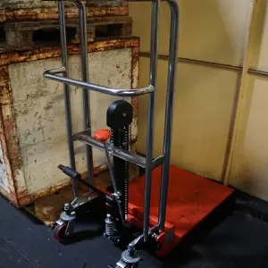 Lifting aid