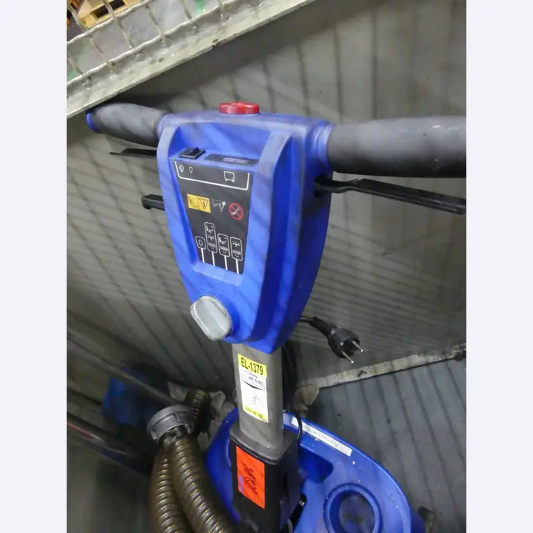 Bearbeitungszentren, metallbearbeitende Maschinen und Produktionslinen aus der Automobilindustrie-2