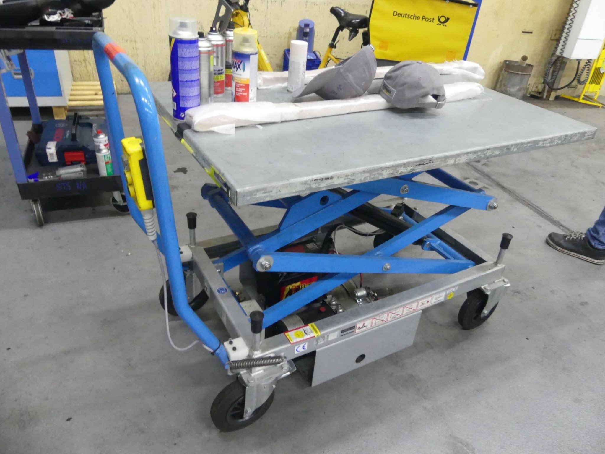 Centra obróbcze, maszyny do obróbki metalu i linie produkcyjne z branży motoryzacyjnej-1