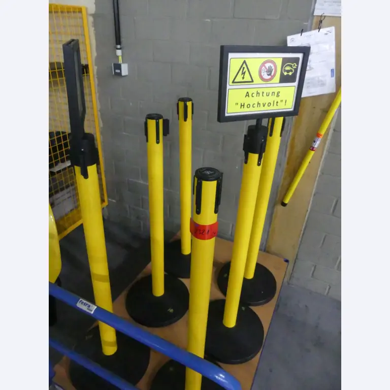 Centra obróbcze, maszyny do obróbki metalu i linie produkcyjne z branży motoryzacyjnej-1