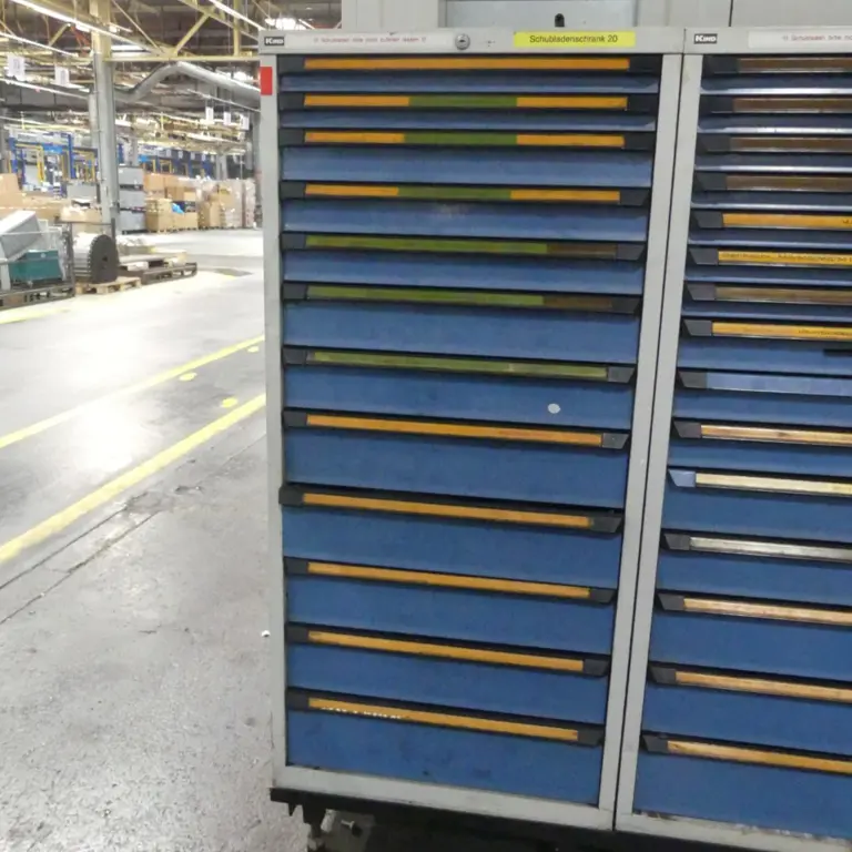 Armoire à tiroirs pour outils Kind