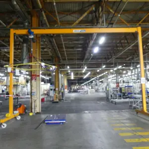 Gantry crane with Abus