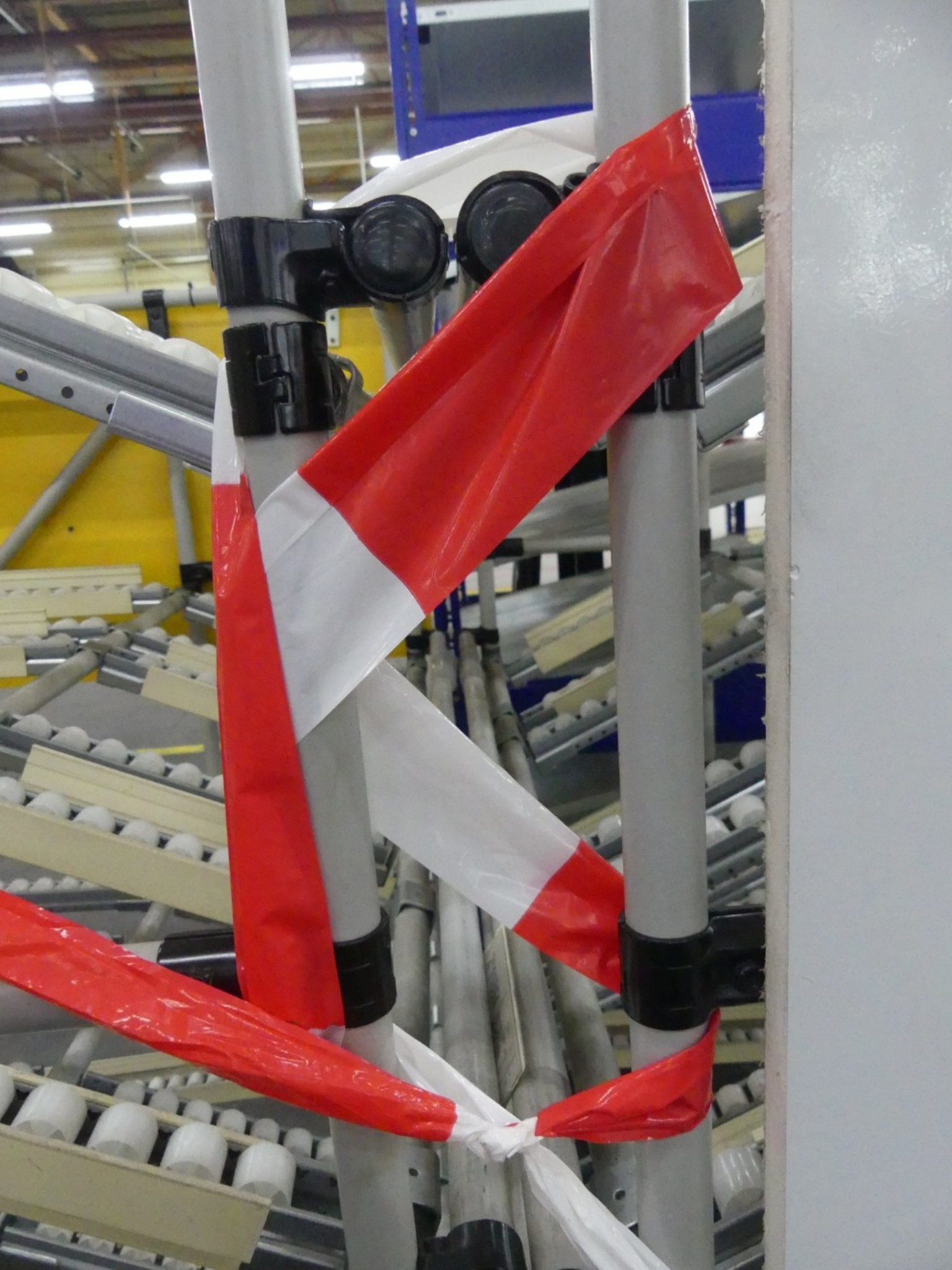 Centra obróbcze, maszyny do obróbki metalu i linie produkcyjne z branży motoryzacyjnej-4