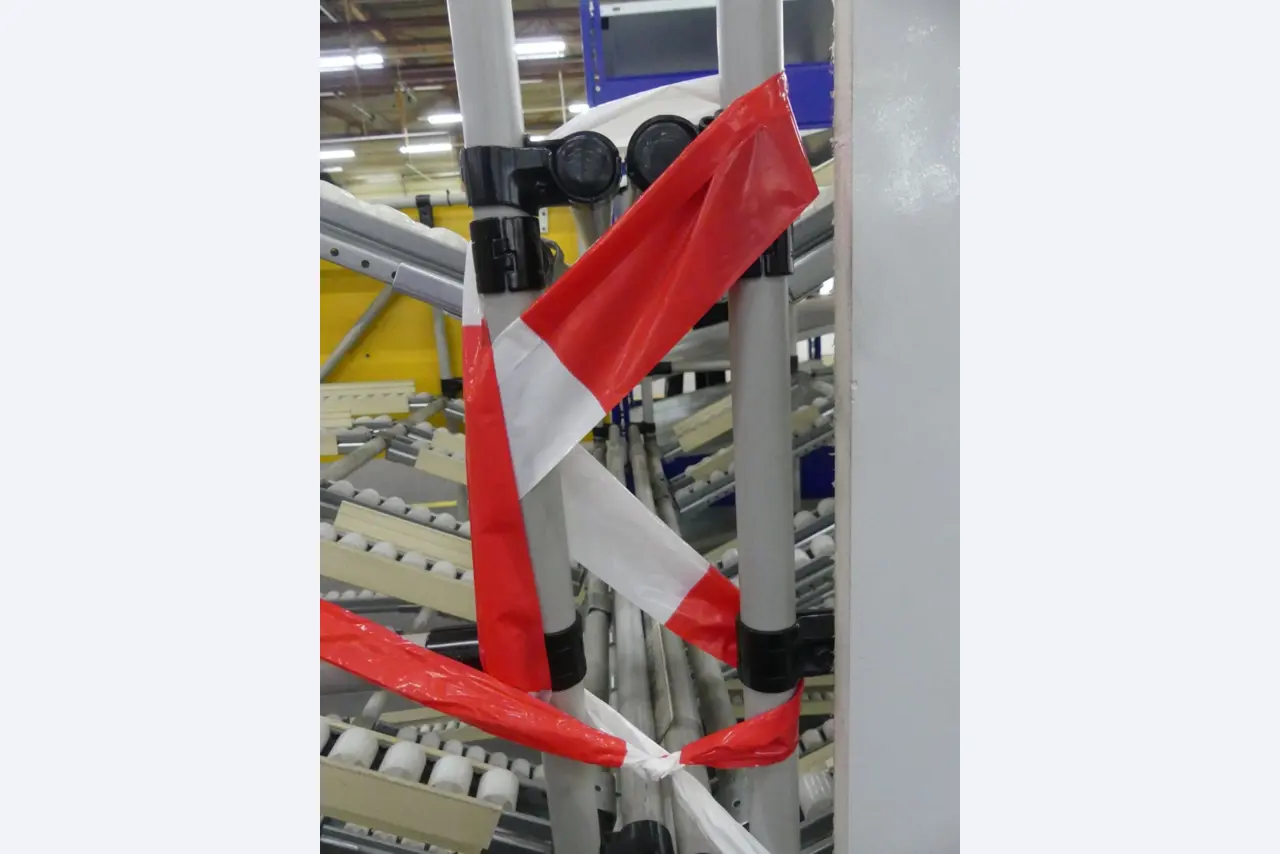 Centra obróbcze, maszyny do obróbki metalu i linie produkcyjne z branży motoryzacyjnej-4