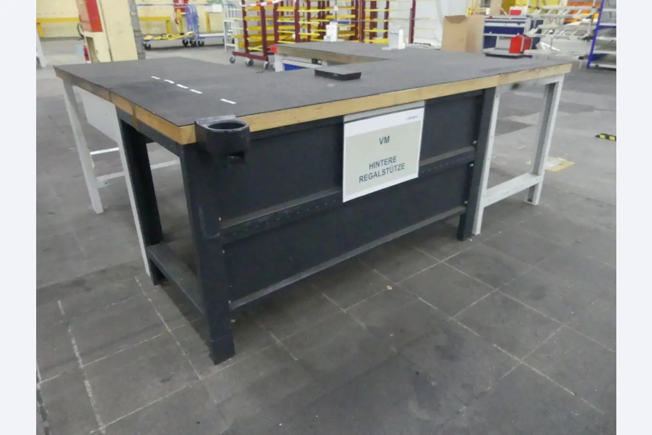 Centra obróbcze, maszyny do obróbki metalu i linie produkcyjne z branży motoryzacyjnej-2