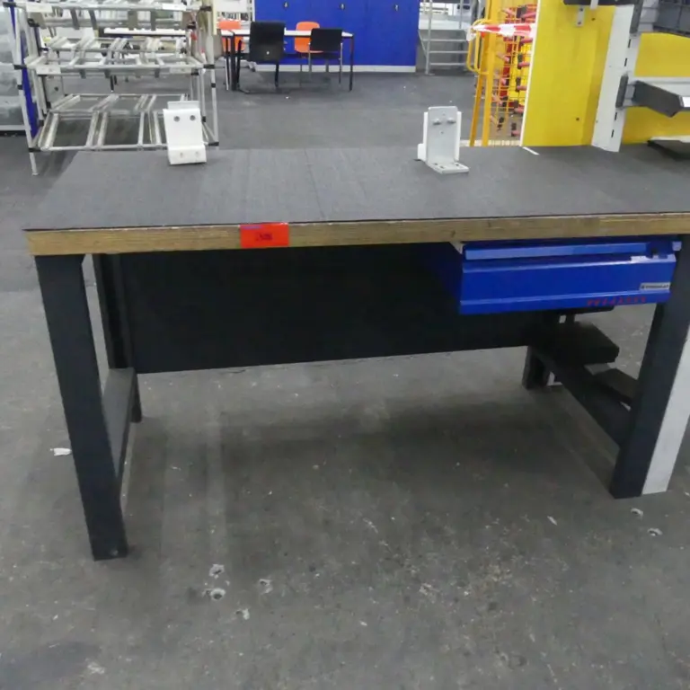 Mesa de trabalho Promat