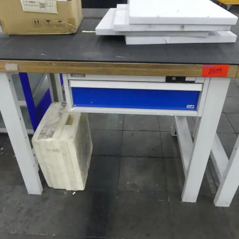 Mesa de trabalho Garant