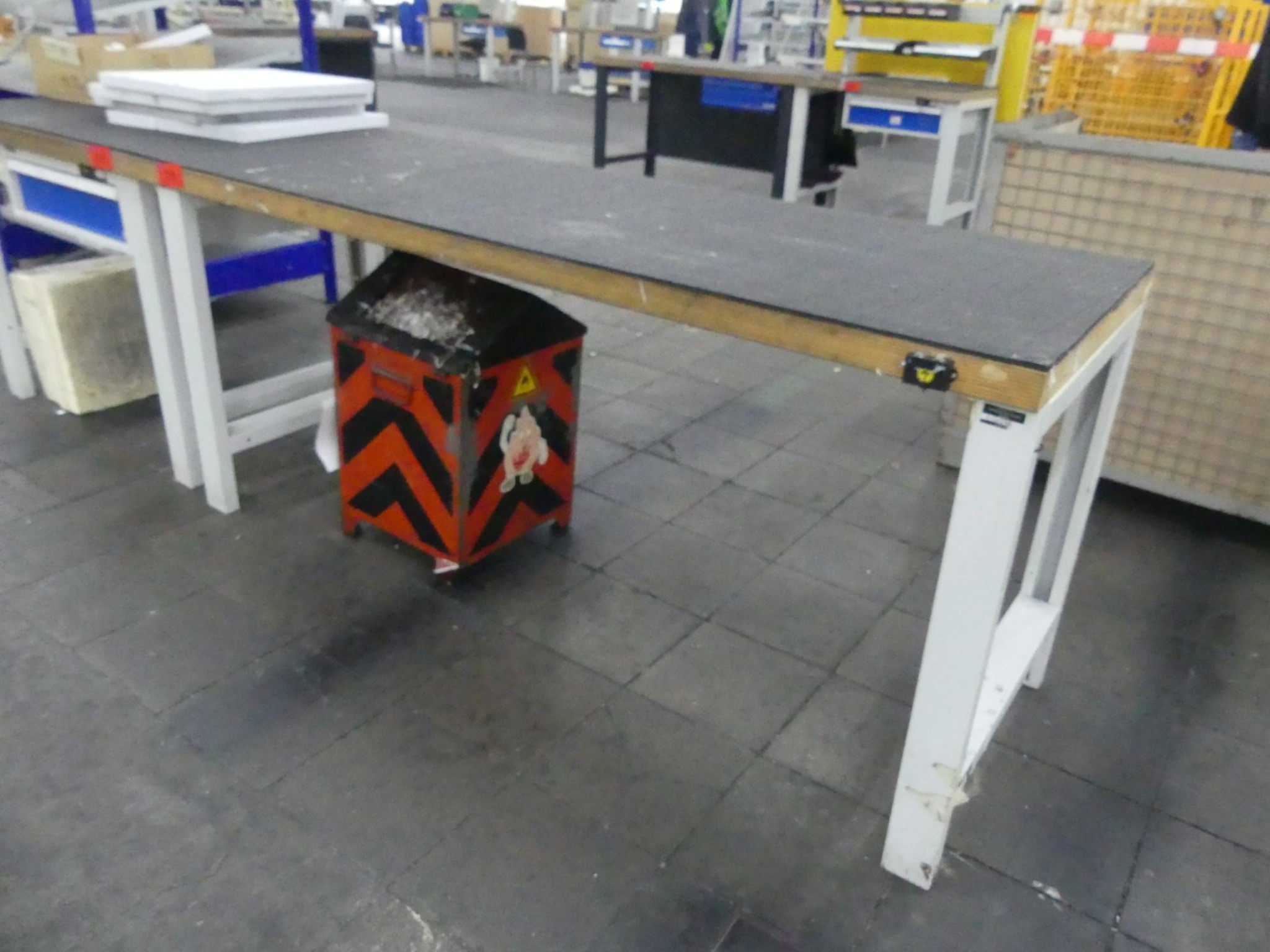 Centra obróbcze, maszyny do obróbki metalu i linie produkcyjne z branży motoryzacyjnej-1