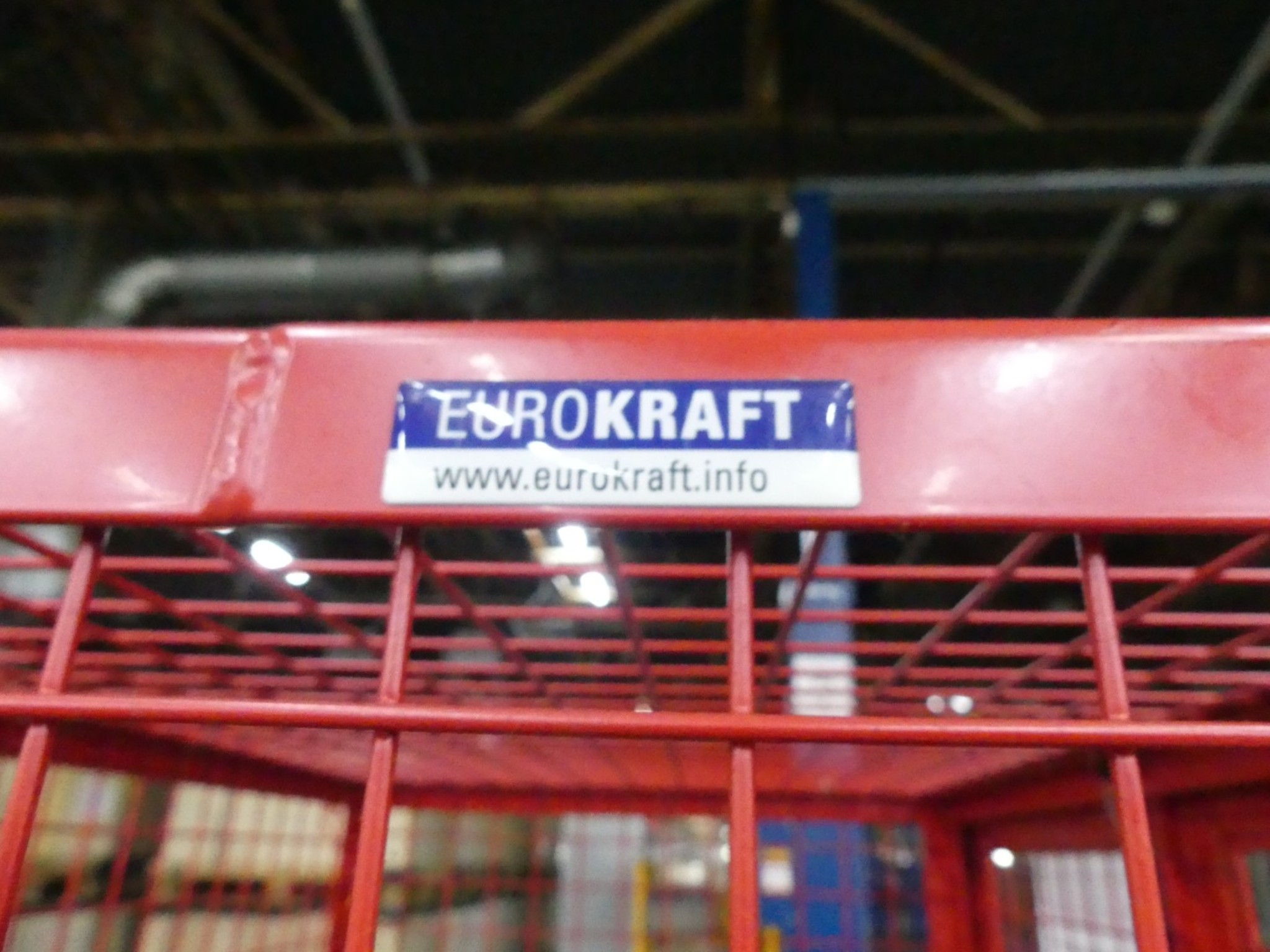 Centra obróbcze, maszyny do obróbki metalu i linie produkcyjne z branży motoryzacyjnej-3