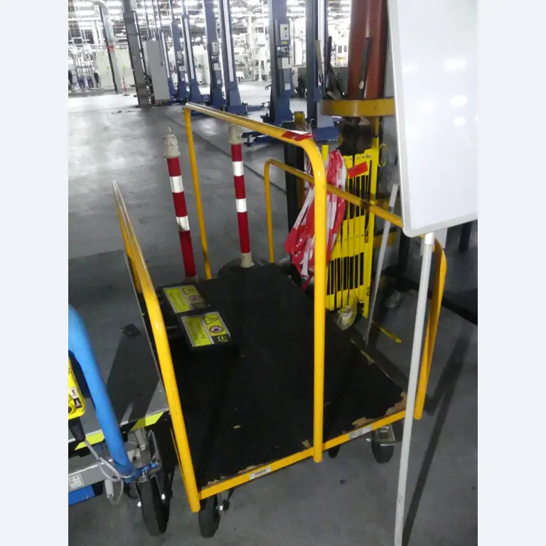 Centra obróbcze, maszyny do obróbki metalu i linie produkcyjne z branży motoryzacyjnej-1